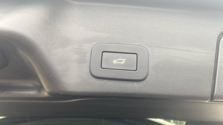 Land Rover Range Rover Evoque 2.0 D200 R-Dynamic HSE 5dr Auto Diesel Hatchback